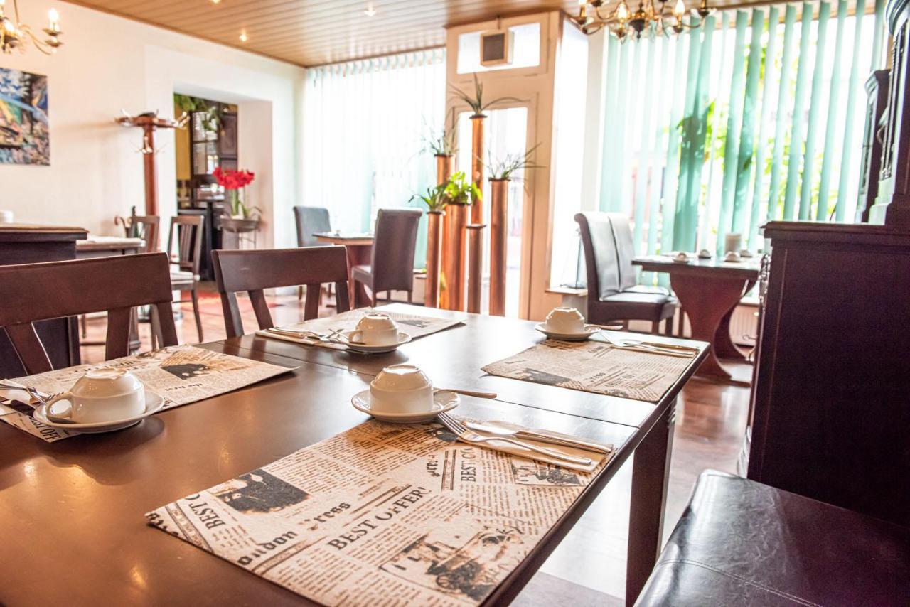 Neubert'S Gasthaus Am Rhein Lahnstein Extérieur photo
